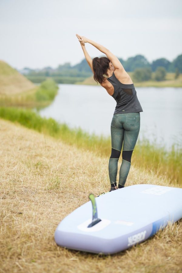 jobe-lena-board-sup-yoga-aufwärmen-übung-board-strand-fitness-486419006