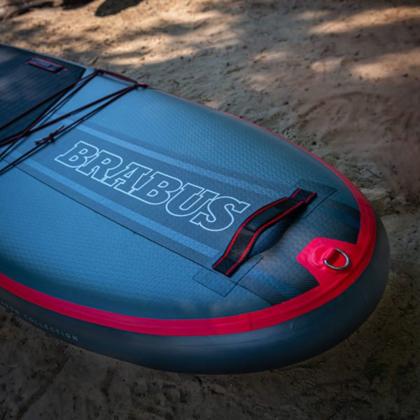 Kooperation des Edeltuners Brabus mit dem Premium-SUP-Board-Hersteller JOBE